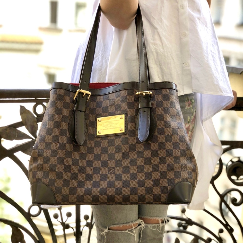 LOUIS VUITTON Damier Ebene Hampstead MM Leather Tote